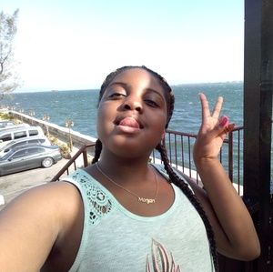 Meet your Posher, Morgan